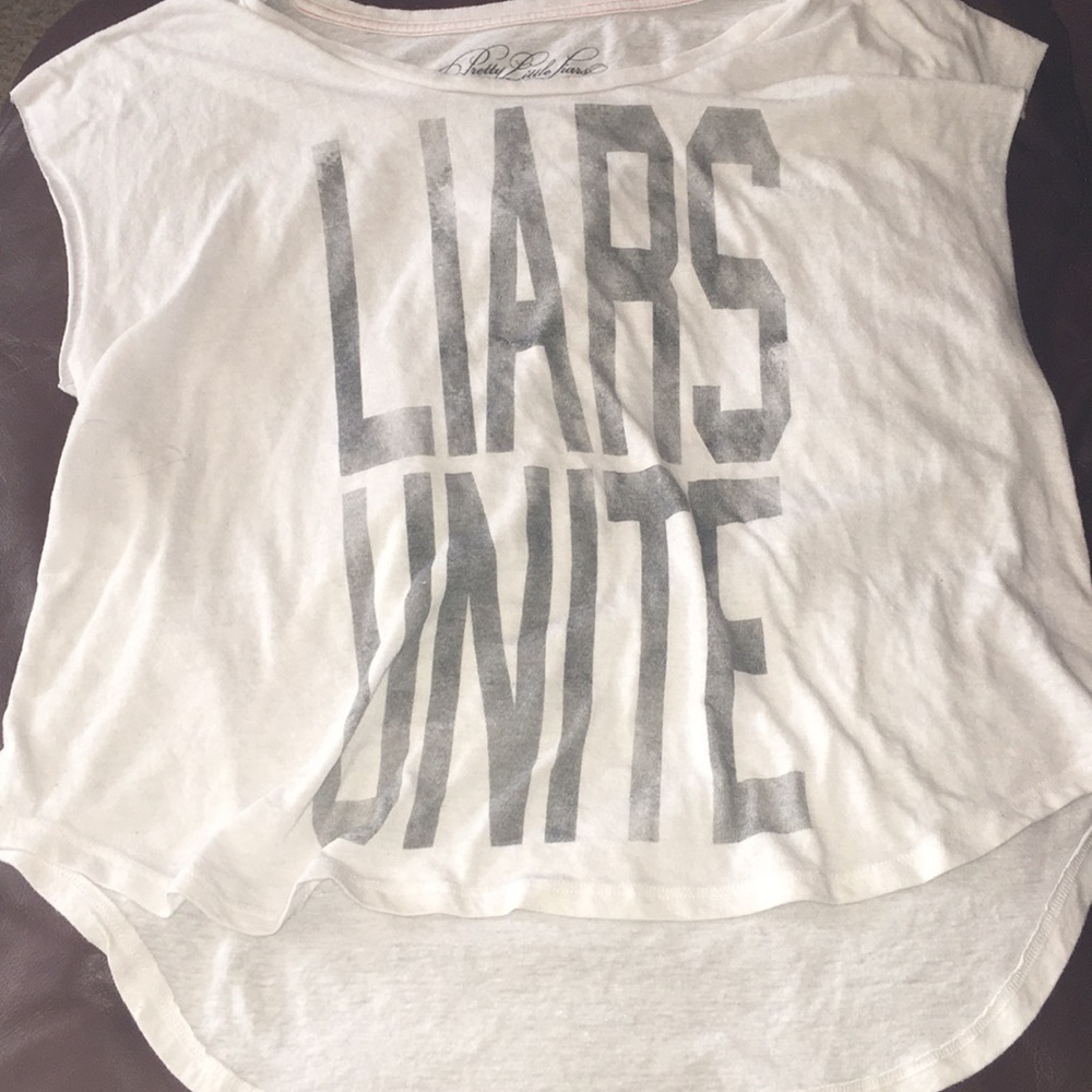 Pretty little liars shirt